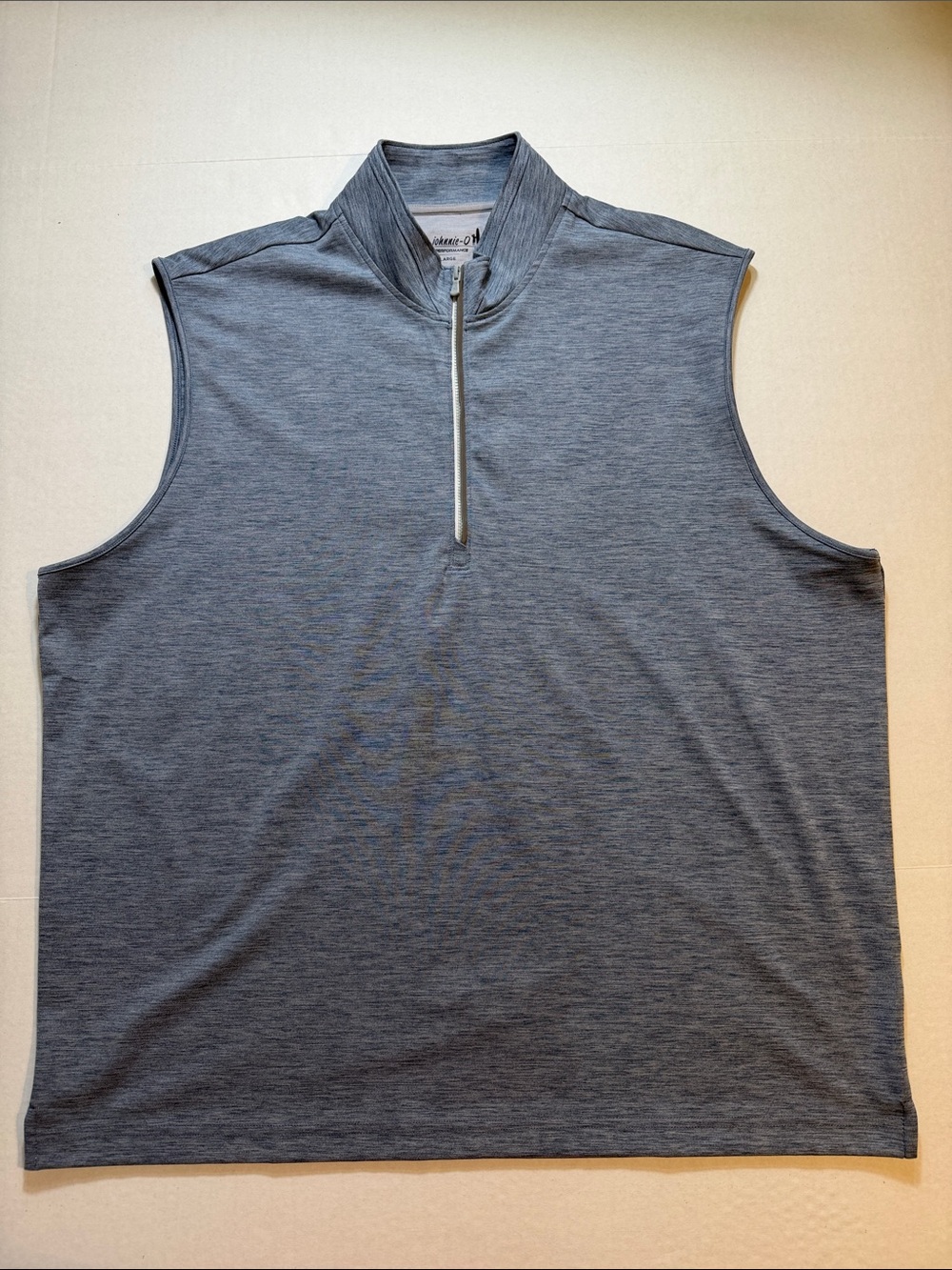 Johnnie-O Men's Caleb Performance 1/4 Zip Vest
Style JMVT1600